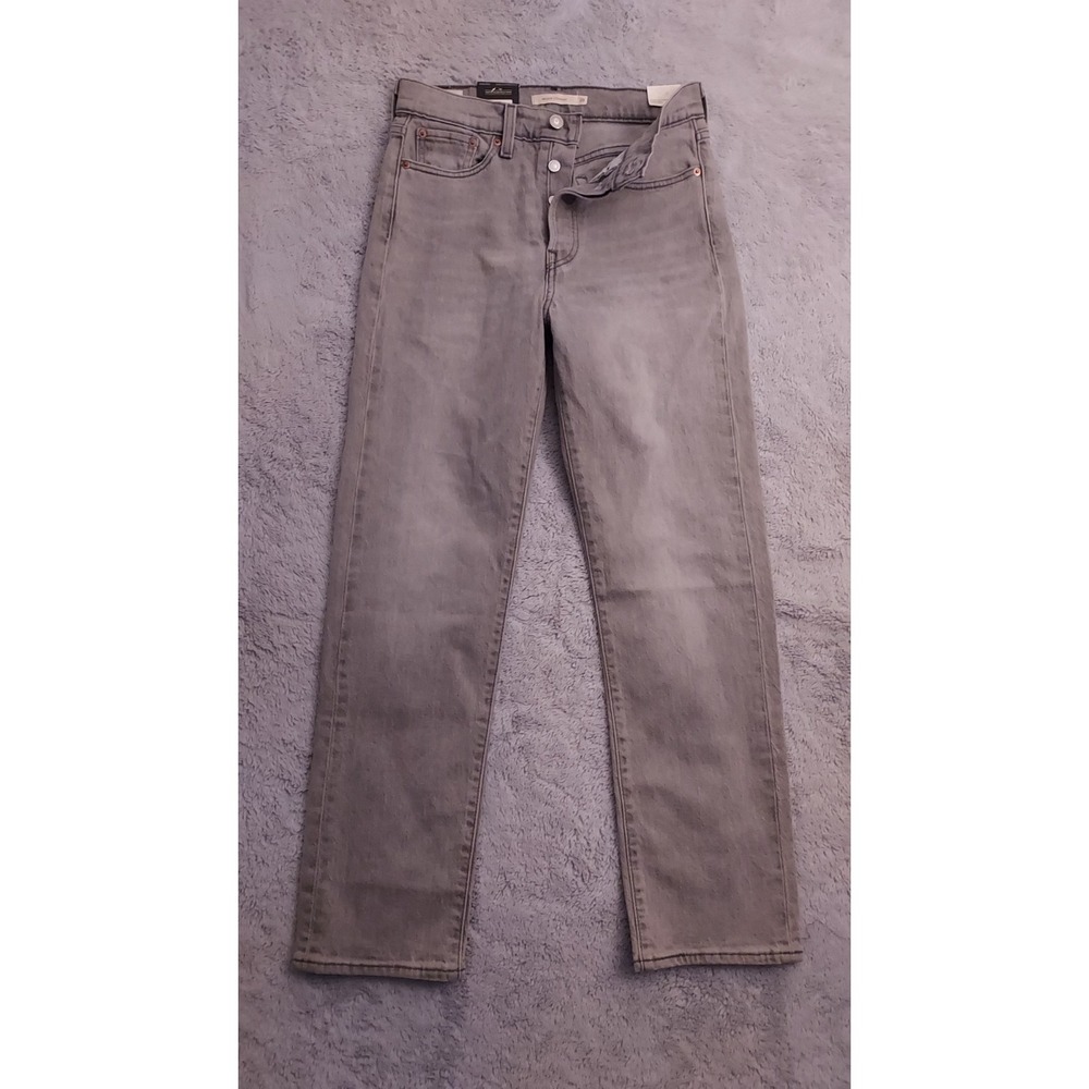 NEW Levis Jeans Womens 28x28 Wedgie Straight Premium Denim Button Fly Gray NWT